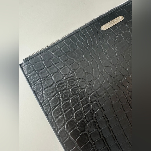 Authentic Saint Laurent Black Croc Embossed Leather Pouch Like New - Picture 4 of 8